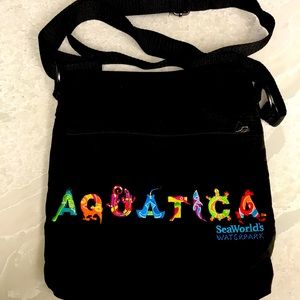 2/$15 - Crossbody purse